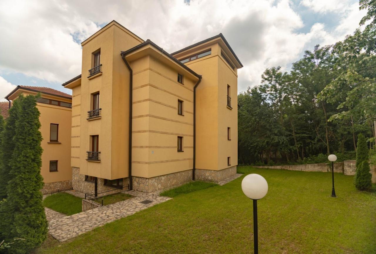 Apartman Modena Lux Vrnjačka Banja エクステリア 写真