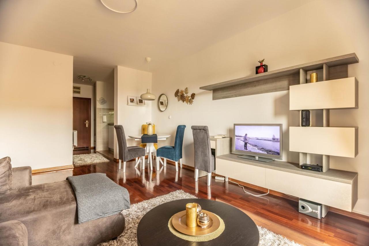 Apartman Modena Lux Vrnjačka Banja エクステリア 写真